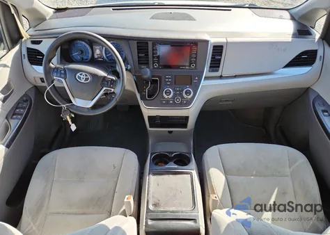 2018 Toyota Sienna Le from USA, damaged, VIN 5TDKZ3DC9JS929445